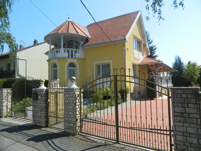 Nice House in Heviz near Lake
