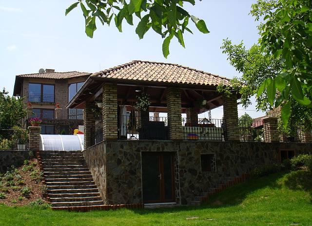 Villa with garden in Buda