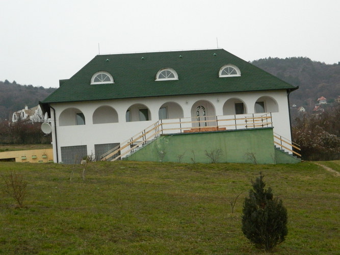 The house with big plot of field on the coast of Balaton