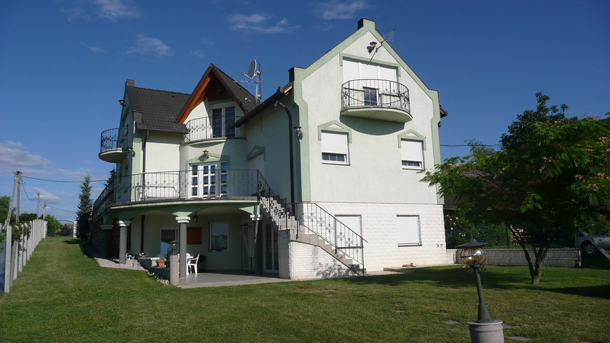 A house with a nice court