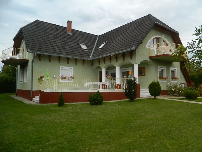 Big house near to Balaton