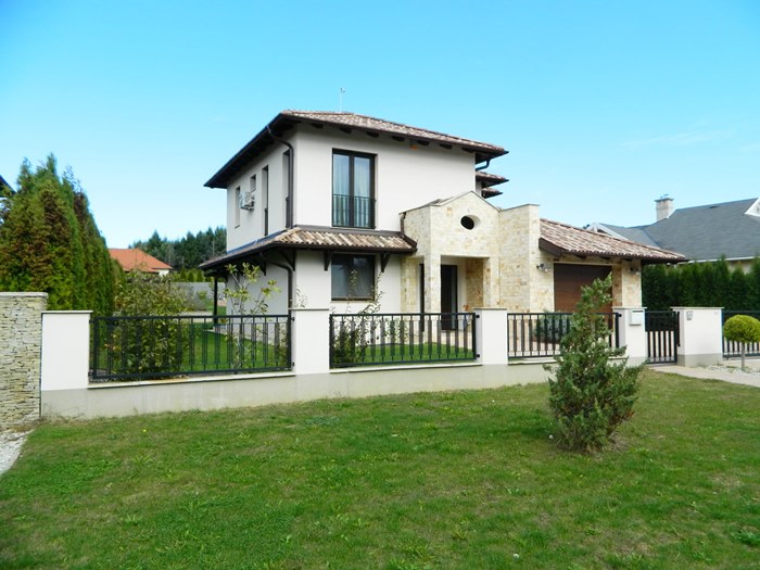 Neues Haus in der Nähe von Balaton