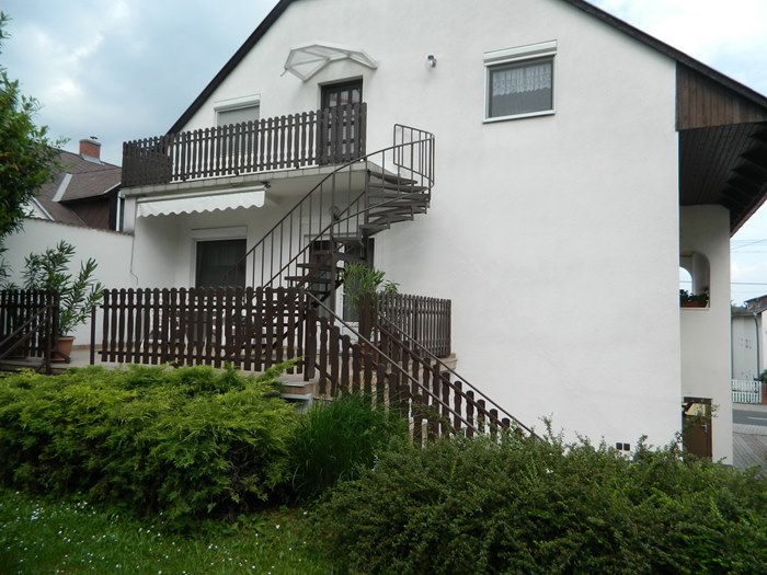 Haus mit 3 Apartments in Heviz