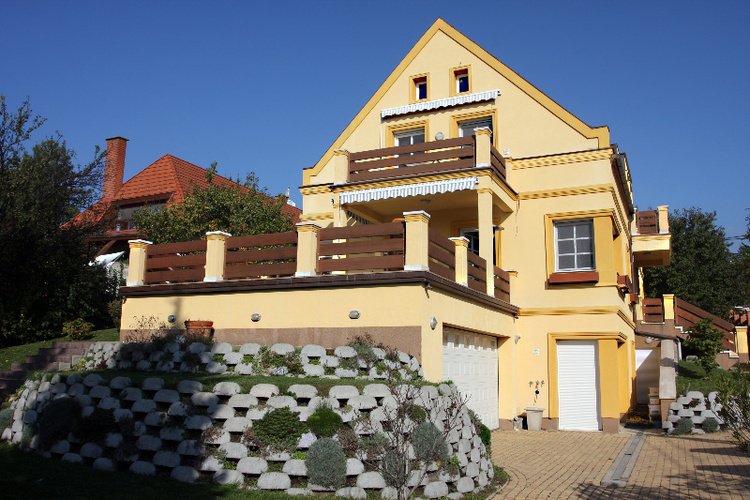 Exclusive villa on Buda