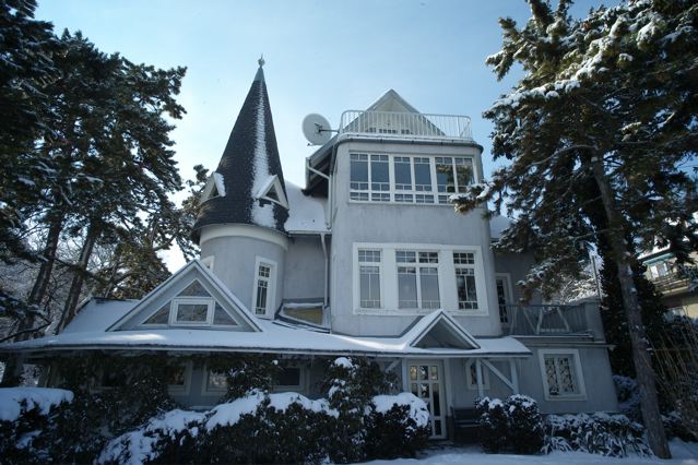 Private residence with the ground area in Budapest.